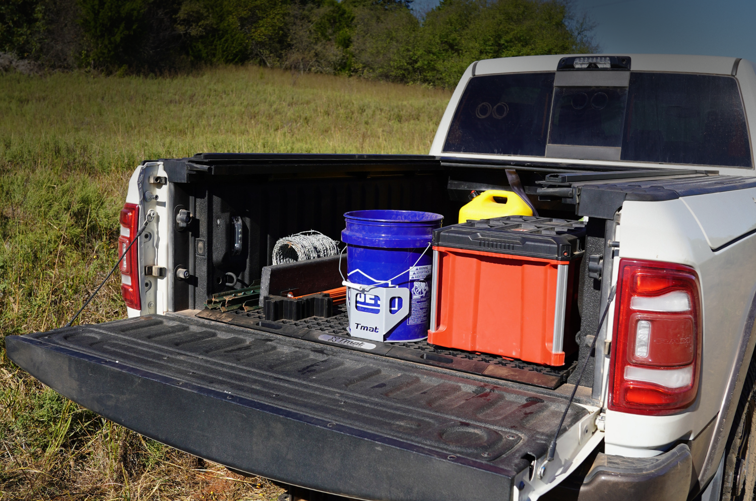 Get Your Truck Bed Ready for 2026 with a Smarter Cargo Setup
