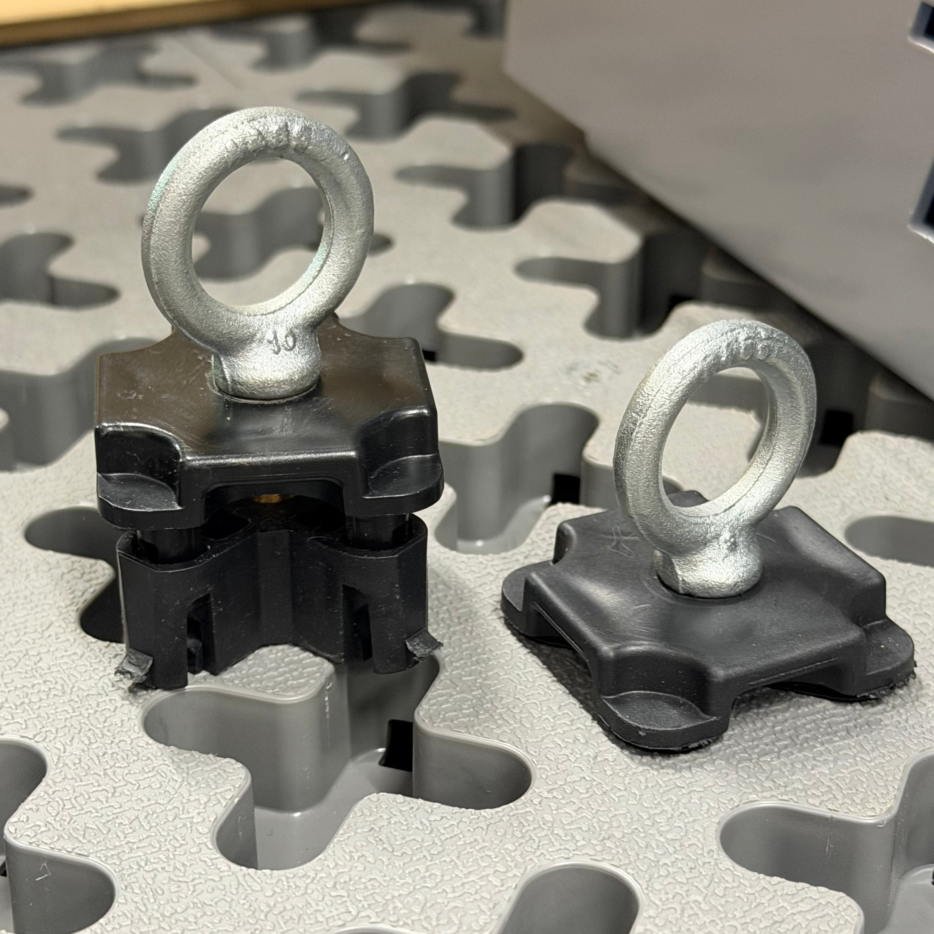 Tmat Bungee Anchors (Set of 2) *Preorder*