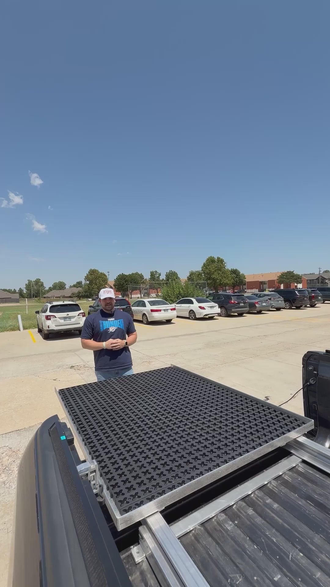 Slide Master AH3 Bed Slide with Tmat Truck Bed Organization | Full-size Short Bed